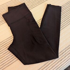 Old Navy Black High-Rise 7/8 Leggings Size M